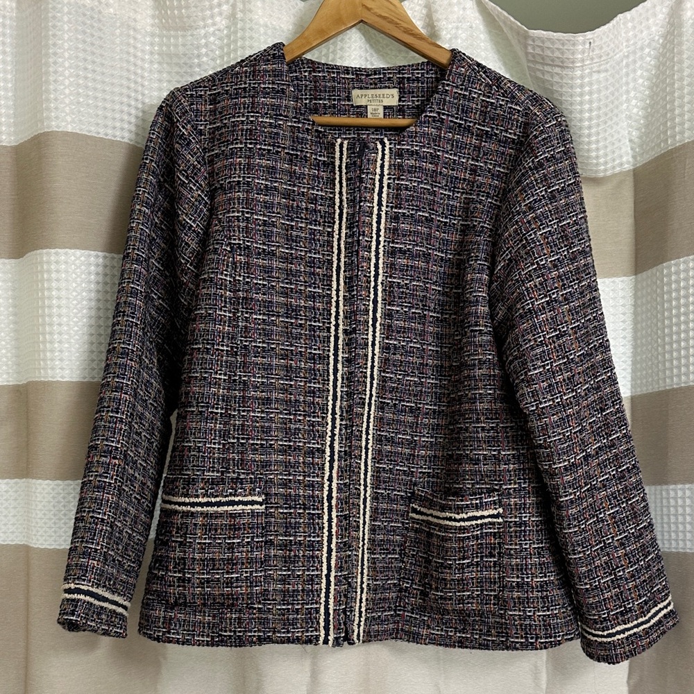 MaxMara Navy and White Tweed Blazer